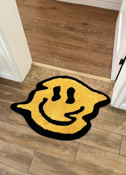 Melting smily rug