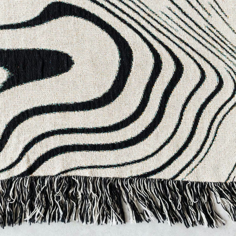 Fine swirls blanket