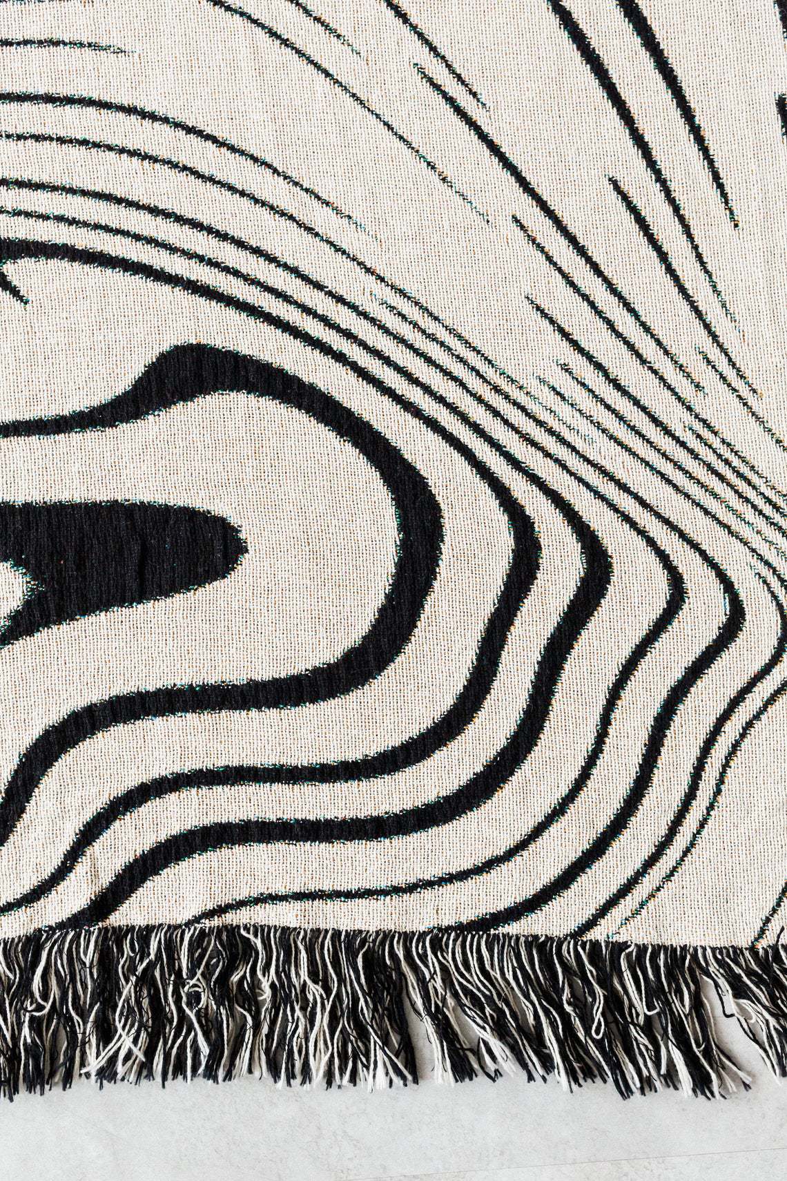 Fine swirls blanket