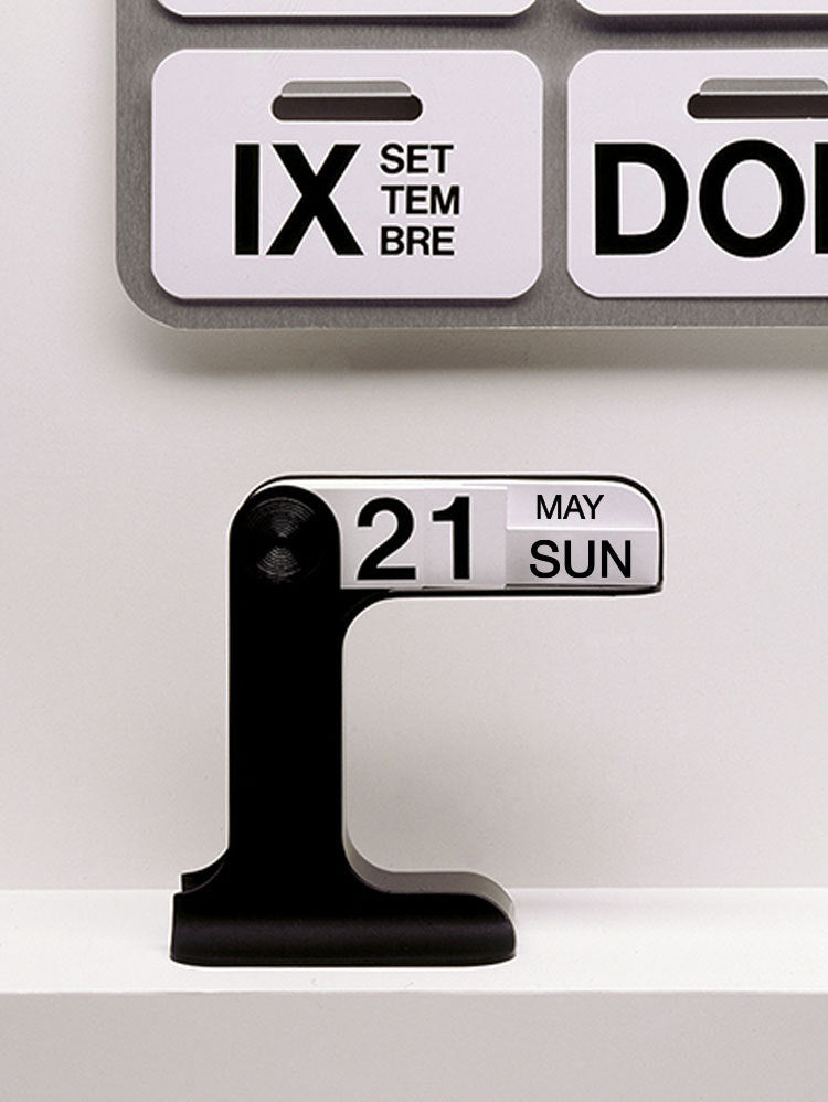 Inversion analog calendar-bk