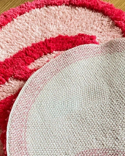 Pinky love rug
