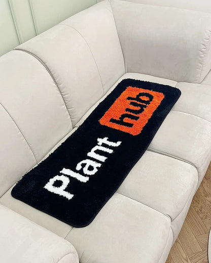 Plant hub rug